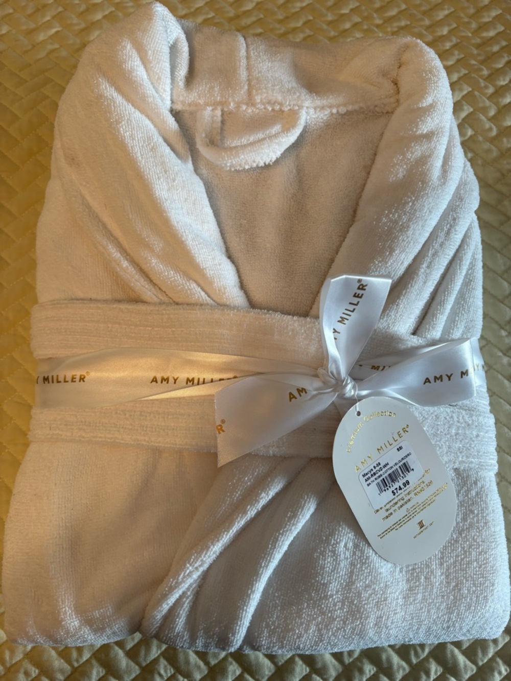 NWT White Unisex Cotton Bathrobe